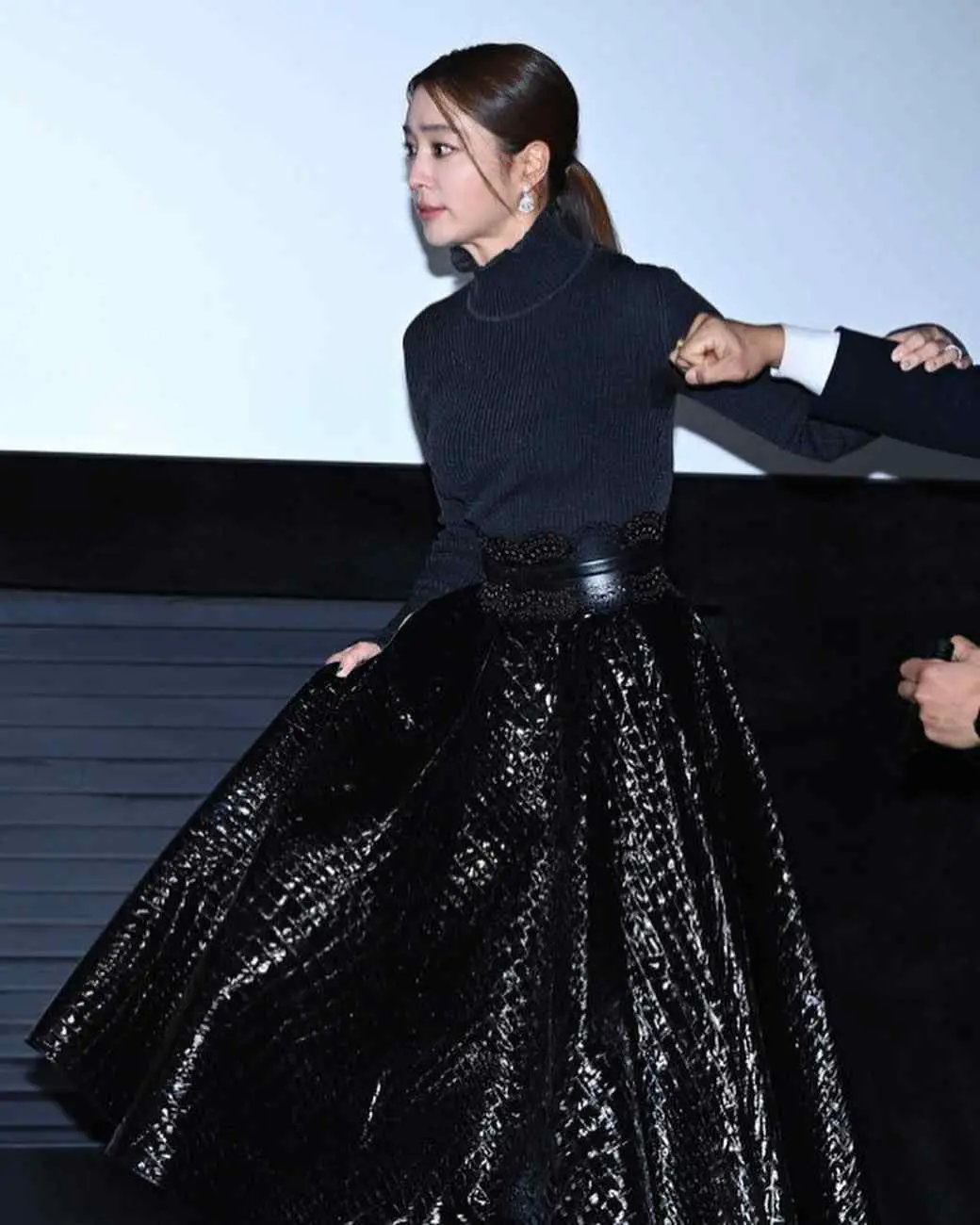 Lee Min Jung - lee-min-jung-hot-5.webp